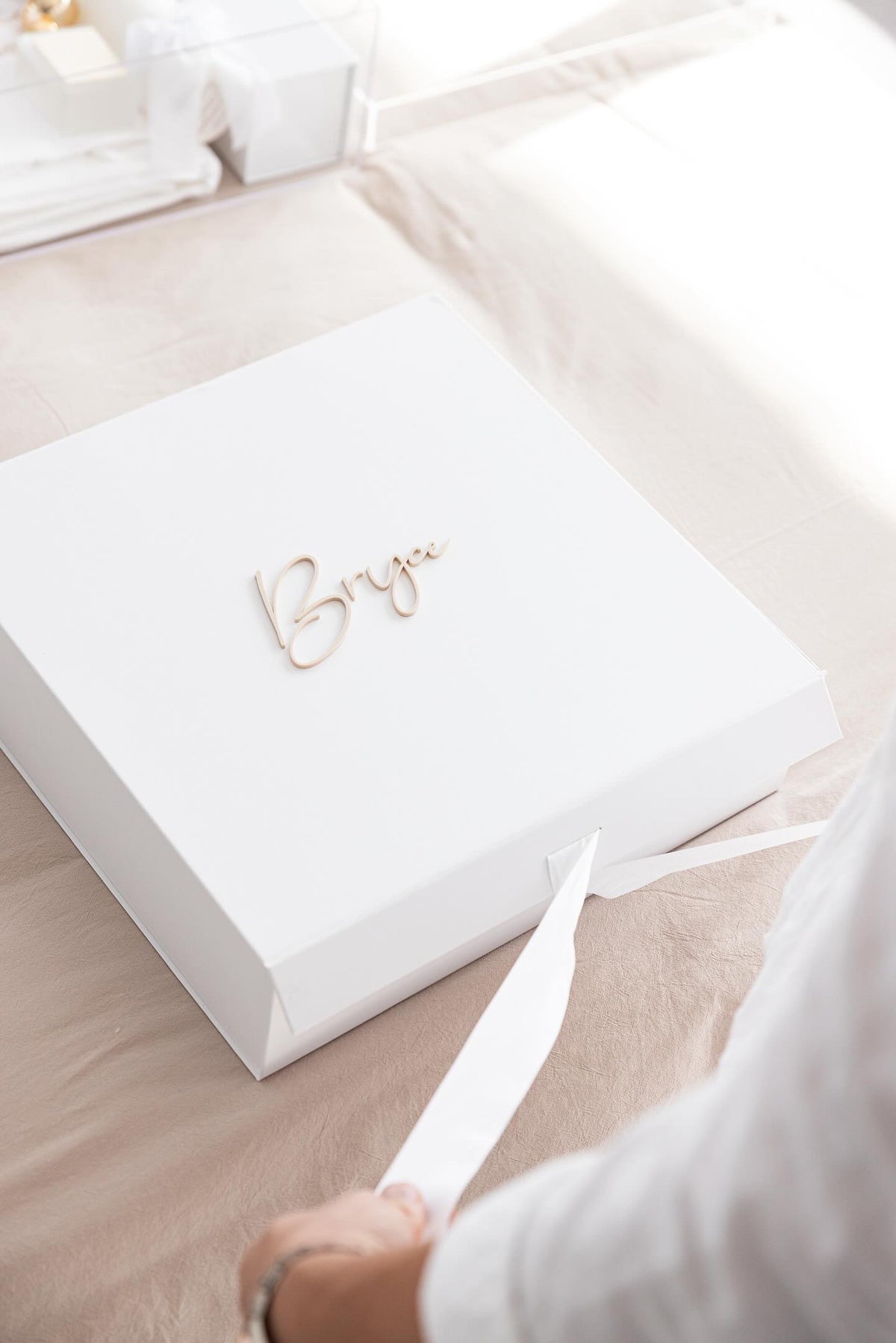 Bow Gift Box (Multiple Sizes + Colours)