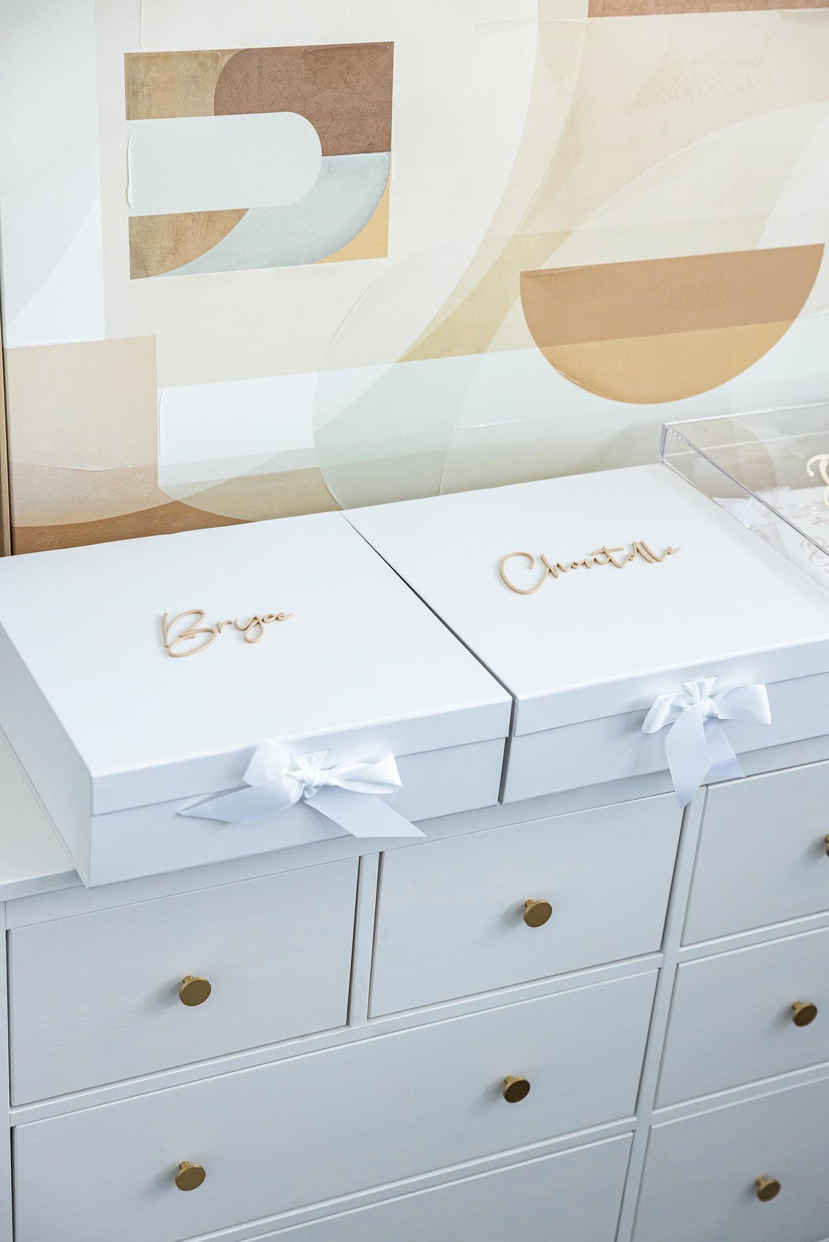 Bow Gift Box (Multiple Sizes + Colours)