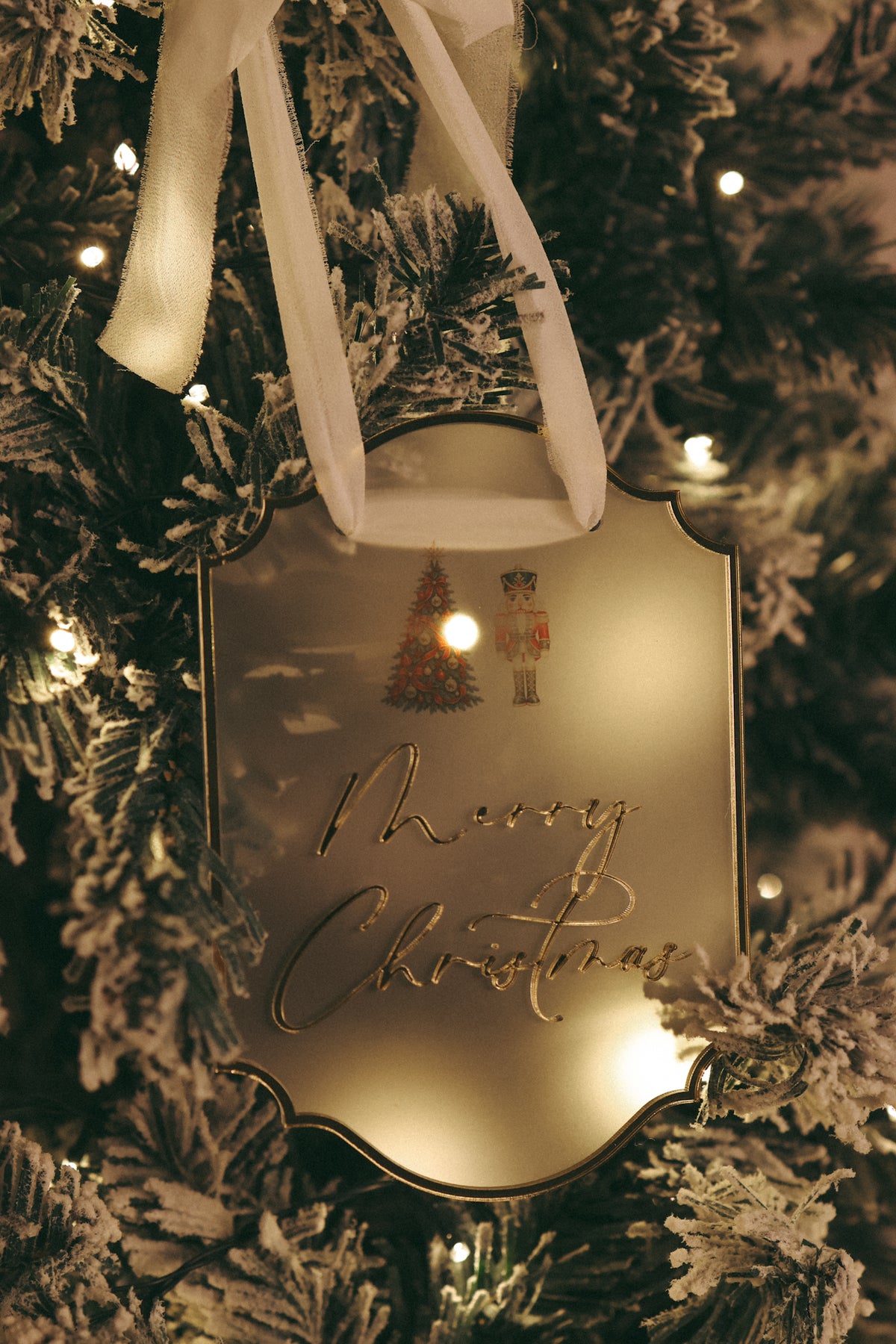 Christmas: Personalised Merry Christmas Sign