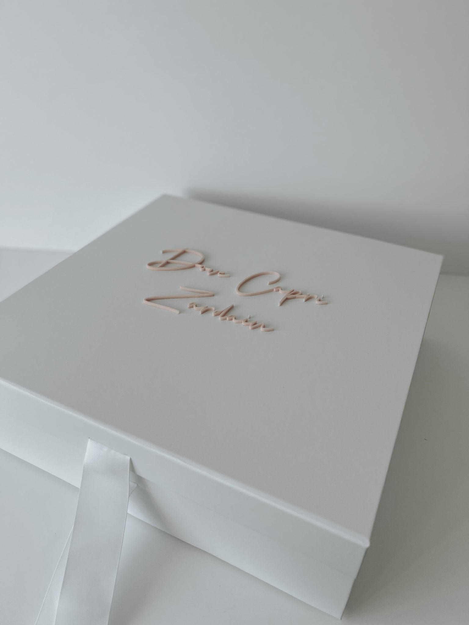 Bow Gift Box - Large