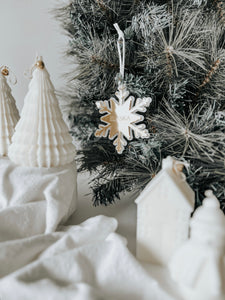 Christmas: Christmas Tree Ornament