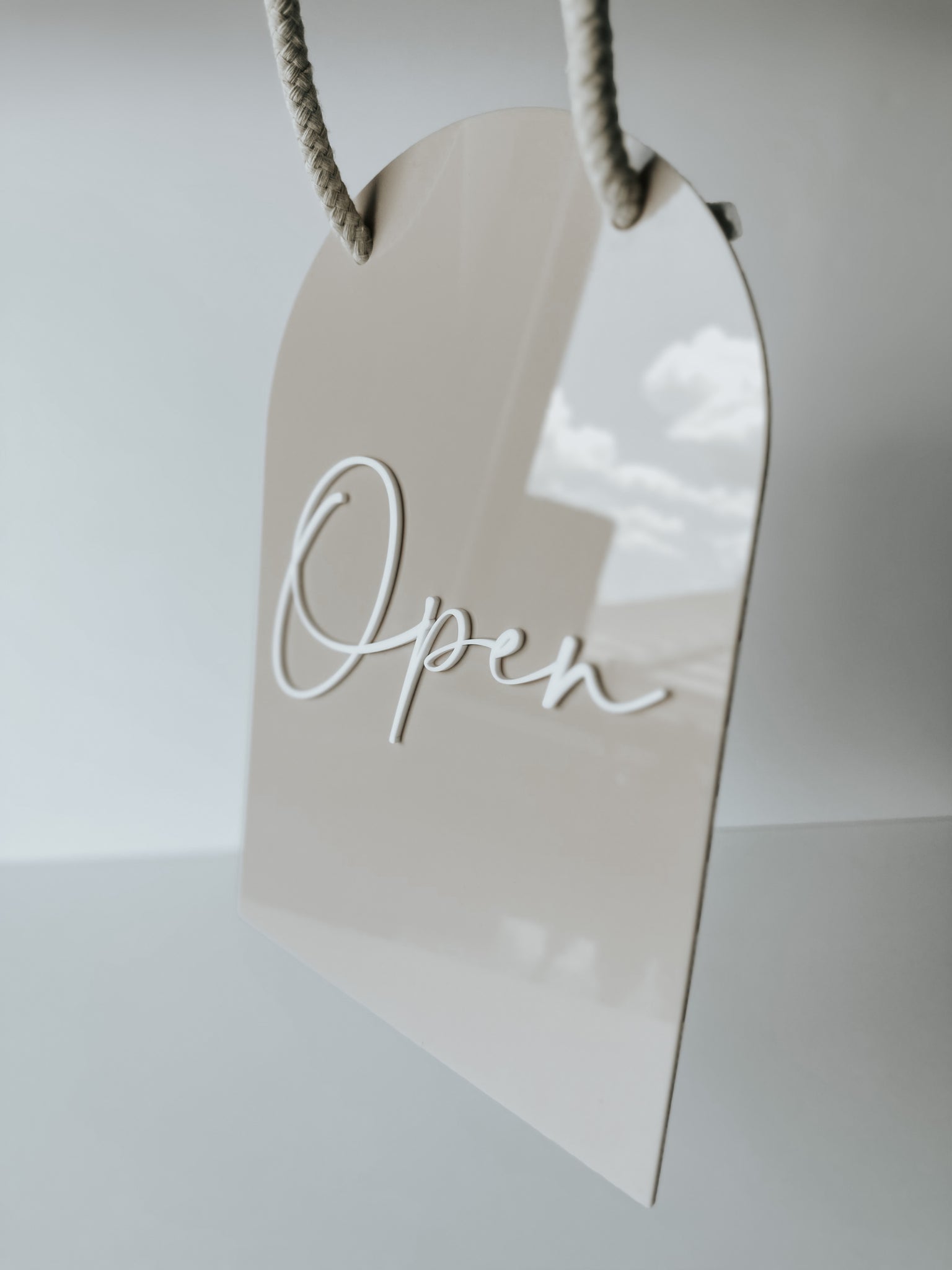 Business Open and Closed Sign